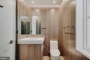 7029 Longwood Dr, Bethesda, MD 20817 - Photo 26