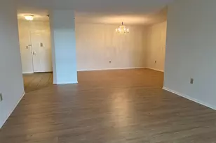 15100 Interlachen Dr, Silver Spring, MD 20906 - Photo 4