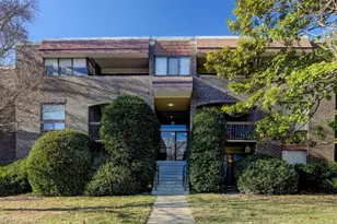 415 Christopher Ave, Gaithersburg, MD 20879 - Photo 2