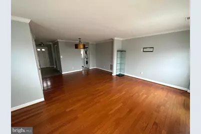 4033 Chesterwood Drive #4033, Silver Spring, MD 20906 - Photo 6