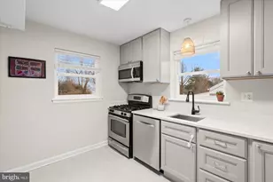 2213 Darrow St, Silver Spring, MD 20902 - Photo 10