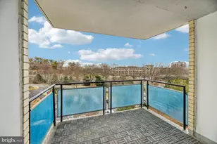 10500 Rockville Pike, Rockville, MD 20852 - Photo 32