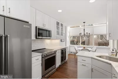 8005 Quarry Ridge Way, Bethesda, MD 20817 - Photo 12