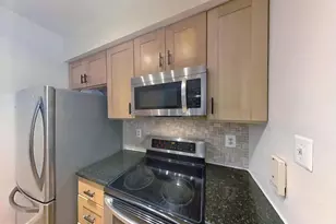 5917 Barbados Pl, Rockville, MD 20852 - Photo 6