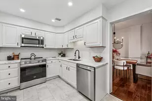 8101 Connecticut Ave, Chevy Chase, MD 20815 - Photo 12