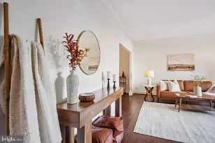 8101 Connecticut Ave, Chevy Chase, MD 20815 - Photo 4