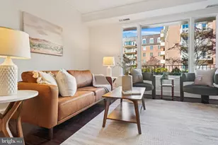 8101 Connecticut Ave, Chevy Chase, MD 20815 - Photo 6