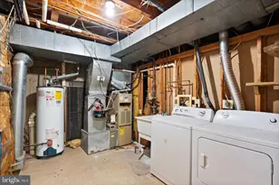 10923 Whiterim Dr, Potomac, MD 20854 - Photo 58