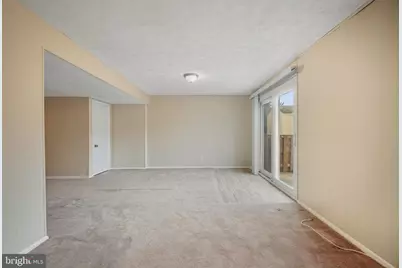 8 Supreme Court #24-4, Gaithersburg, MD 20878 - Photo 30
