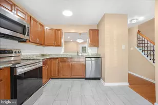 8 Almanac Ct, Burtonsville, MD 20866 - Photo 6