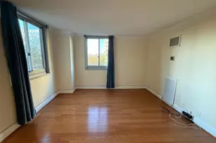 4601 N Park Ave, Chevy Chase, MD 20815 - Photo 10