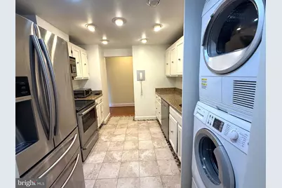 4601 N Park Ave #613, Chevy Chase, MD 20815 - Photo 4