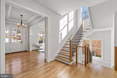 7008 Amy Lane, Bethesda, MD 20817 - Photo 2