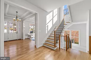 7008 Amy Ln, Bethesda, MD 20817 - Photo 2