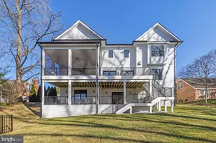 7008 Amy Ln, Bethesda, MD 20817 - Photo 14