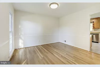 10541 Farnham Drive, Bethesda, MD 20814 - Photo 18