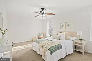 19105 Cherry Bend Dr, Germantown, MD 20874 - Photo 18