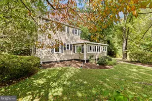 12312 Valleywood Dr, Silver Spring, MD 20902 - Photo 2