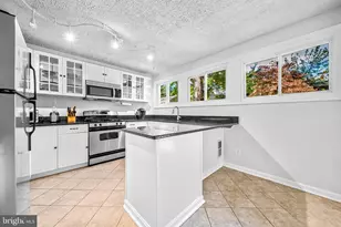 12312 Valleywood Dr, Silver Spring, MD 20902 - Photo 8