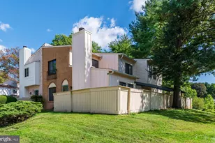 20206 Grazing Way, Montgomery Village, MD 20886 - Photo 2