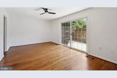 838 College Parkway #11-838, Rockville, MD 20850 - Photo 18