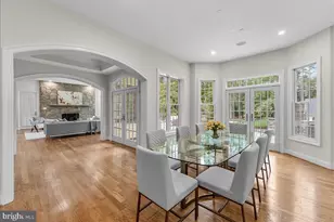 9919 Logan Dr, Potomac, MD 20854 - Photo 12