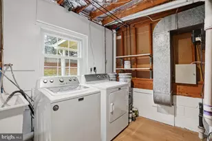 12130 Ambleside Dr, Potomac, MD 20854 - Photo 28