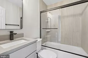 504 N Horners Ln, Rockville, MD 20850 - Photo 16