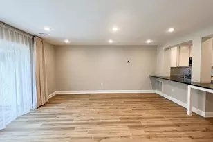 36 Pennydog Ct, Silver Spring, MD 20902 - Photo 16