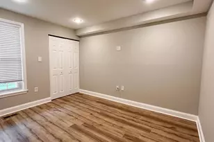 36 Pennydog Ct, Silver Spring, MD 20902 - Photo 10