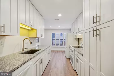 18056 Rolling Meadow Way #260, Olney, MD 20832 - Photo 10