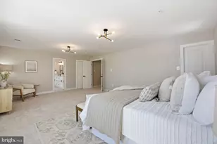 607 Burgundy Dr, Rockville, MD 20850 - Photo 16