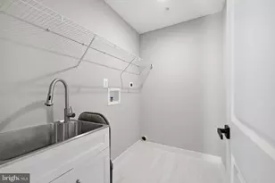 607 Burgundy Dr, Rockville, MD 20850 - Photo 34