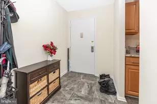 19315 Club House Rd, Gaithersburg, MD 20886 - Photo 4