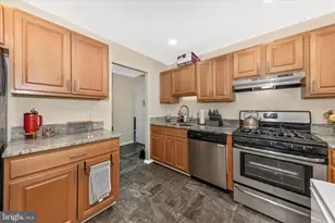 19315 Club House Rd, Gaithersburg, MD 20886 - Photo 6