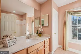 111 Lake St, Gaithersburg, MD 20878 - Photo 38