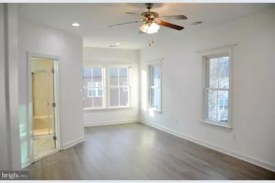 336 Grand Street, Gaithersburg, MD 20878 - Photo 22