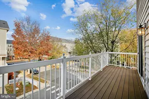 301 Cross Green St, Gaithersburg, MD 20878 - Photo 14