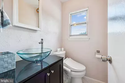9304 Bells Mill Road, Potomac, MD 20854 - Photo 28