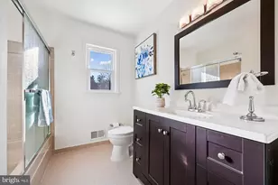 9304 Bells Mill Rd, Potomac, MD 20854 - Photo 42