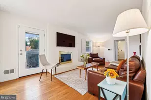 9304 Bells Mill Rd, Potomac, MD 20854 - Photo 22