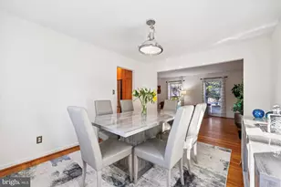 9304 Bells Mill Rd, Potomac, MD 20854 - Photo 16