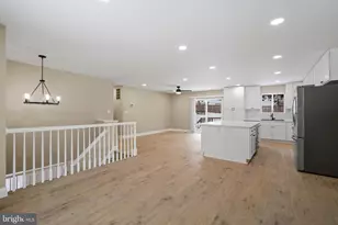 889 Diamond Dr, Gaithersburg, MD 20878 - Photo 6