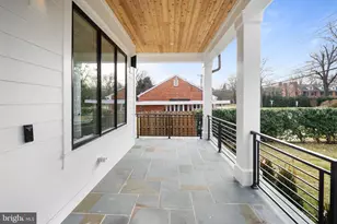 5203 Sangamore Rd, Bethesda, MD 20816 - Photo 4