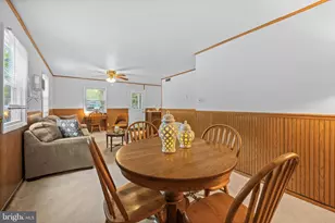 4 Russell Rd, Cabin John, MD 20818 - Photo 10