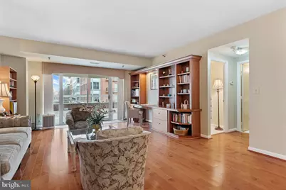 24 Courthouse Square #105, Rockville, MD 20850 - Photo 4