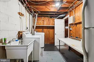 10502 Glenhaven Dr, Silver Spring, MD 20902 - Photo 20