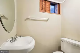 10502 Glenhaven Dr, Silver Spring, MD 20902 - Photo 22