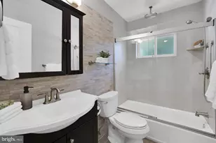 6313 Tone Dr, Bethesda, MD 20817 - Photo 8