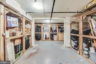 886 College Pkwy, Rockville, MD 20850 - Photo 24